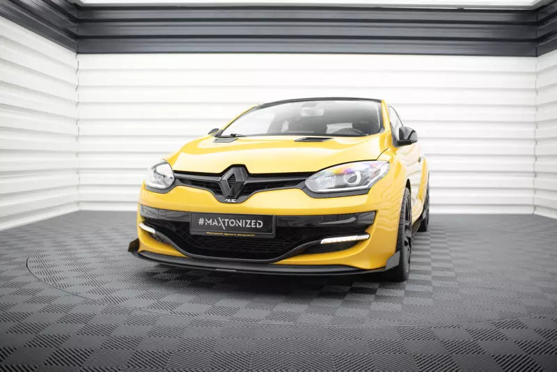 Maxton Design Street Pro Frontlippe für Renault Megane 3 RS – Ansicht 1