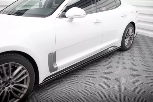 Maxton Design Seitenschweller (Paar) für Kia Stinger GT Hochglanz schwarz – Ansicht 1