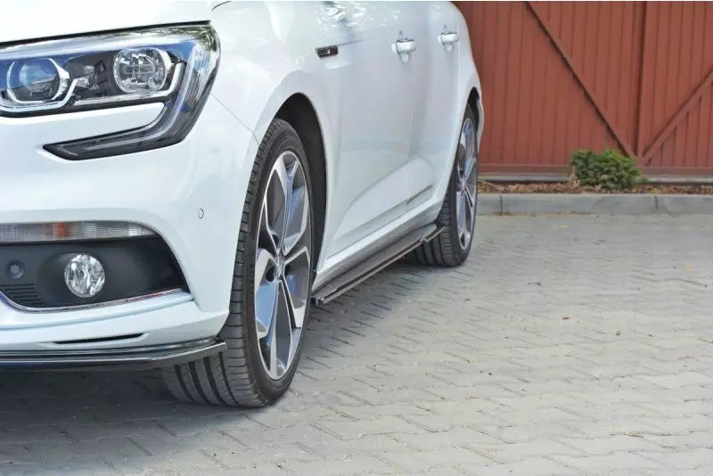 Maxton Design Seitenschweller (Paar) für Renault Megane 4 Hatchback Hochglanz schwarz – Ansicht 2