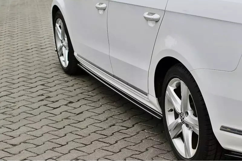 Maxton Design Seitenschweller (Paar) für VW Passat B7 R-Line Hochglanz schwarz – Ansicht 1