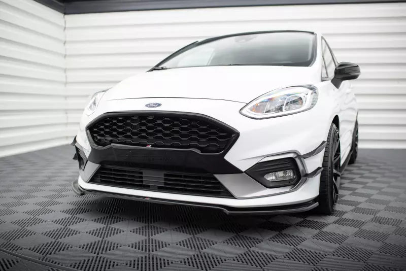 Maxton Design Frontlippe V.1 für Ford Fiesta ST / ST-Line Mk8 Hochglanz schwarz – Ansicht 1