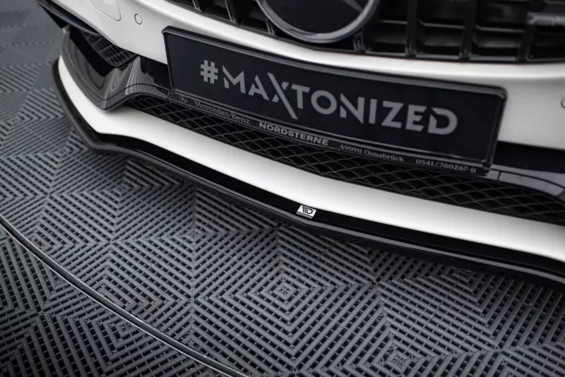 Maxton Design Frontlippe V.1 für Mercedes C63 AMG S205 Kombi Hochglanz schwarz – Ansicht 3