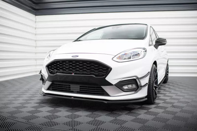 Maxton Design Frontlippe V.2 für Ford Fiesta ST / ST-Line Mk8 Hochglanz schwarz – Ansicht 1