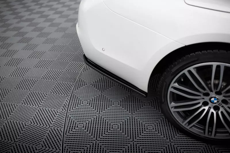 Maxton Design Diffusor Flaps für BMW 5er G30 / G31 M Paket Hochglanz schwarz – Ansicht 3