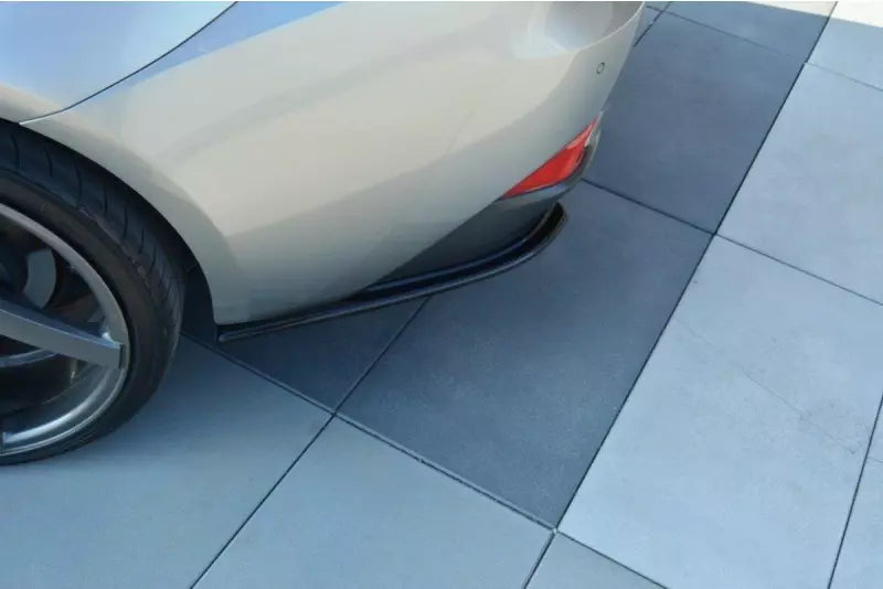 Maxton Design Diffusor Flaps für Lexus IS Mk3 T Hochglanz schwarz – Ansicht 1