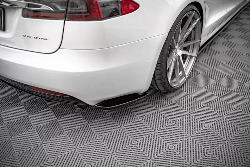 Maxton Design Diffusor Flaps für Tesla Model S Facelift Hochglanz schwarz – Ansicht 1
