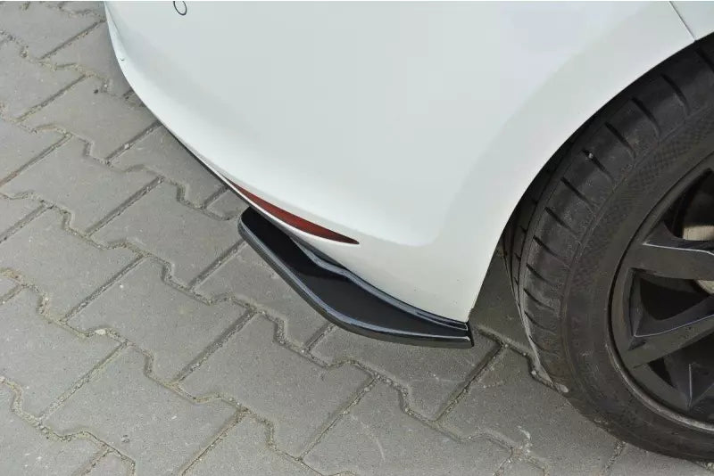 Maxton Design Diffusor Flaps für VW Golf 7 Standard Hochglanz schwarz – Ansicht 3