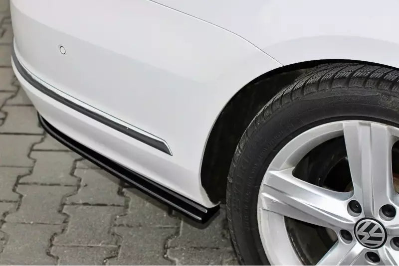 Maxton Design Diffusor Flaps für VW Passat B7 R-Line Variant Hochglanz schwarz – Ansicht 2