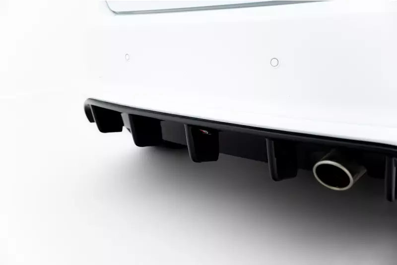 Maxton Design Heckdiffusor für Ford Fiesta ST-Line Mk8 Hochglanz schwarz – Ansicht 3