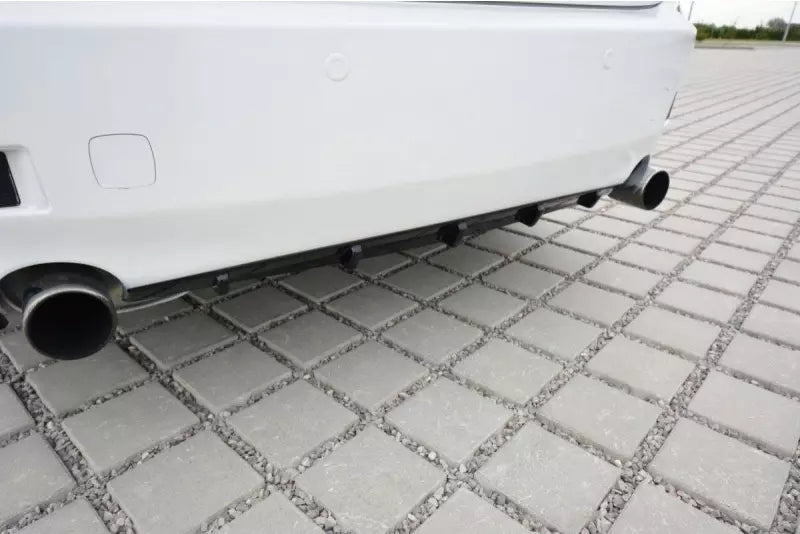 Maxton Design Heckdiffusor für Lexus IS Mk2 Hochglanz schwarz – Ansicht 2