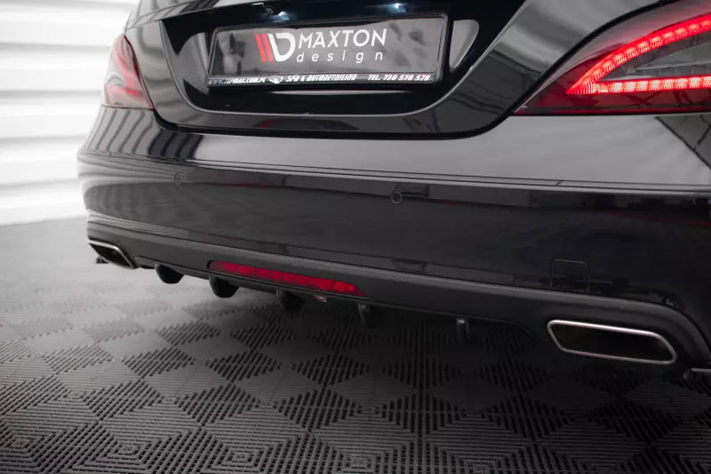 Maxton Design Heckdiffusor für Mercedes CLS C218 Hochglanz schwarz – Ansicht 2
