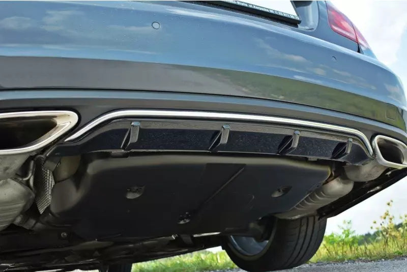 Maxton Design Heckdiffusor für Mercedes E-Klasse W212 Hochglanz schwarz – Ansicht 3
