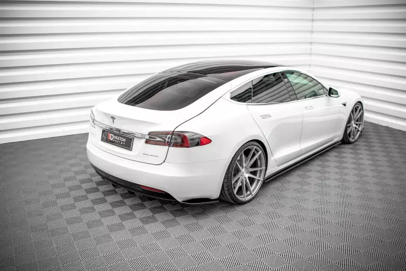 Maxton Design Heckdiffusor für Tesla Model S Facelift Hochglanz schwarz – Ansicht 3