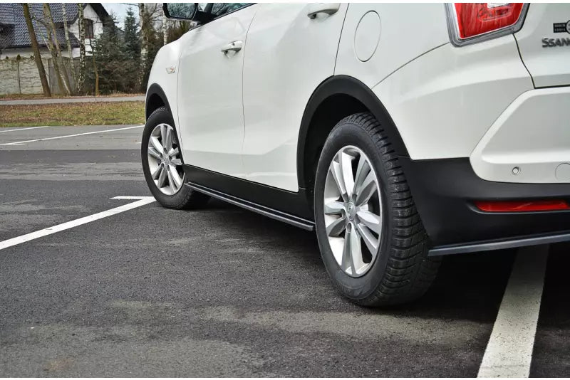 Maxton Design Seitenschweller (Paar) für Ssangyong Tivoli Hochglanz schwarz – Ansicht 3