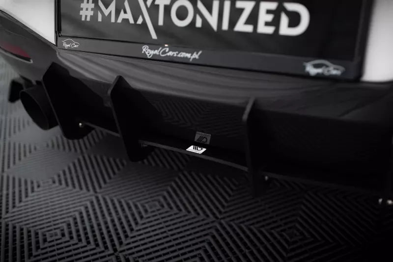 Maxton Design Street Pro Heckdiffusor V.1 für BMW 1er F20 / F21 M Power Facelift – Ansicht 4