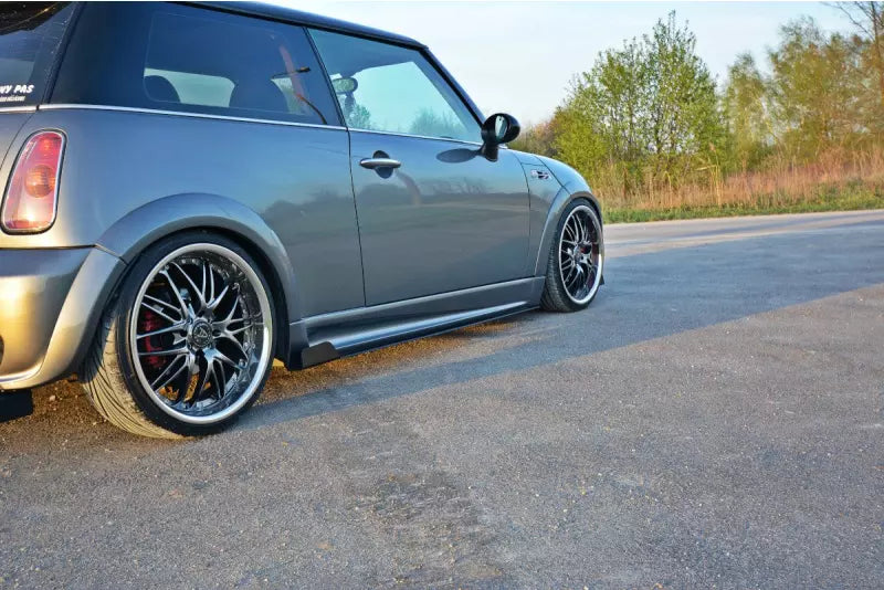 Maxton Design Street Pro Seitenschweller (Paar) für Mini R53 Cooper S JCW – Ansicht 2