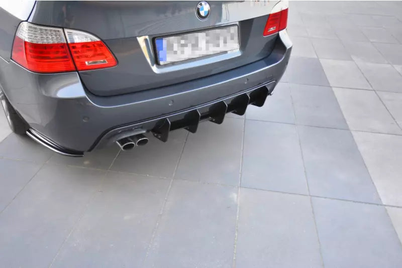 Maxton Design Street Pro Heckdiffusor für BMW 5er E61 Touring M Paket – Ansicht 2