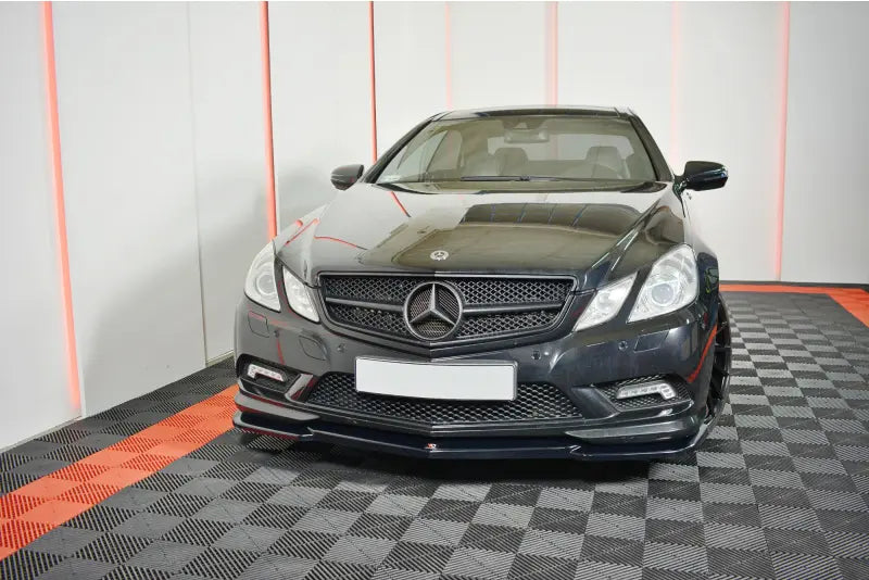Maxton Design Frontlippe V.1 für Mercedes E-Klasse W207 / C207 Coupe AMG-Line Hochglanz schwarz – Ansicht 1