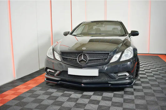 Maxton Design Frontlippe V.1 für Mercedes E-Klasse W207 / C207 Coupe AMG-Line Hochglanz schwarz – Ansicht 1
