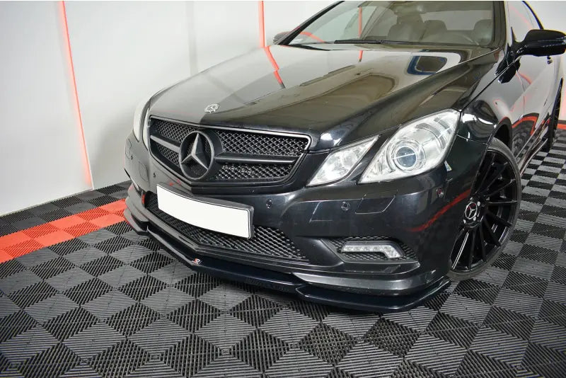 Maxton Design Frontlippe V.1 für Mercedes E-Klasse W207 / C207 Coupe AMG-Line Hochglanz schwarz – Ansicht 2