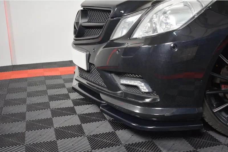 Maxton Design Frontlippe V.1 für Mercedes E-Klasse W207 / C207 Coupe AMG-Line Hochglanz schwarz – Ansicht 3