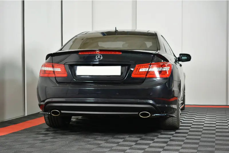 Maxton Design Diffusor Flaps für Mercedes E-Klasse W207 / C207 Coupe AMG-Line Hochglanz schwarz – Ansicht 3