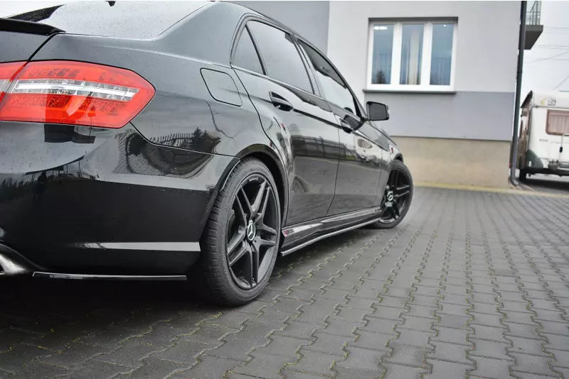 Maxton Design Seitenschweller (Paar) für Mercedes E63 AMG W212 Hochglanz schwarz – Ansicht 1