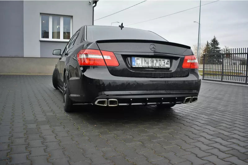 Maxton Design Heckdiffusor für Mercedes E63 AMG W212 Hochglanz schwarz – Ansicht 2