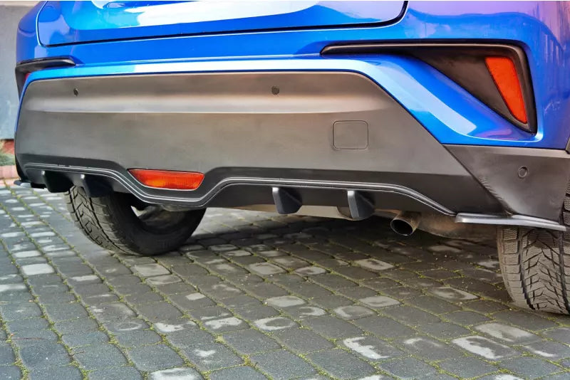 Maxton Design Heckdiffusor für Toyota C-HR Hochglanz schwarz – Ansicht 1