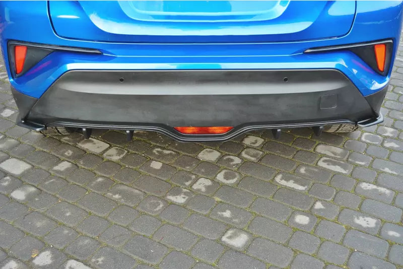 Maxton Design Heckdiffusor für Toyota C-HR Hochglanz schwarz – Ansicht 3