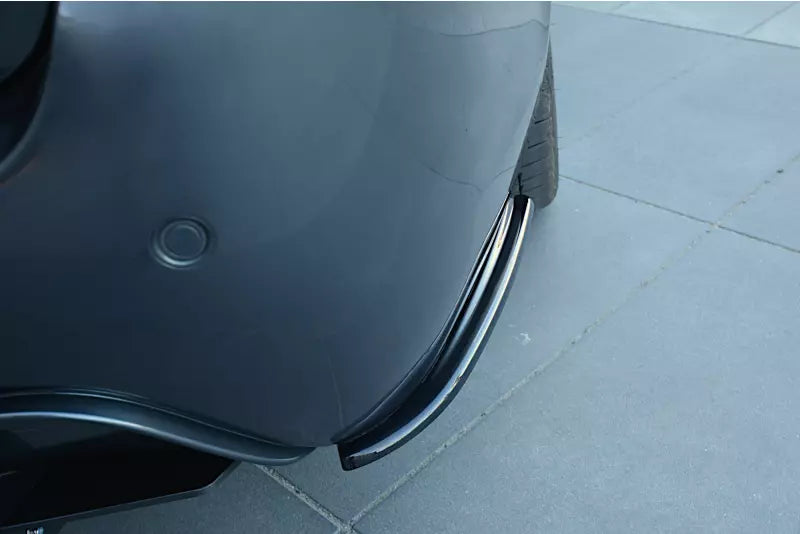 Maxton Design Diffusor Flaps für BMW 5er E60 / E61 M Paket Hochglanz schwarz – Ansicht 4