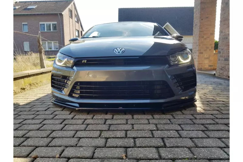 Maxton Design Frontlippe V.1 für VW Scirocco 3 R Facelift Hochglanz schwarz – Ansicht 1