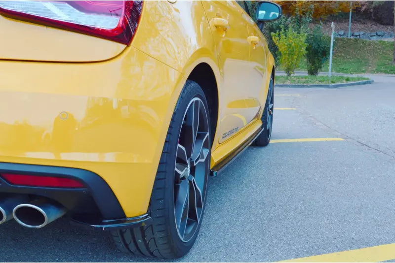 Maxton Design Diffusor Flaps für Audi S1 8X Hochglanz schwarz – Ansicht 3