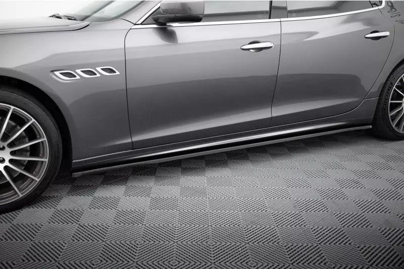 Maxton Design Seitenschweller (Paar) für Maserati Quattroporte VI Mk6 Hochglanz schwarz – Ansicht 1