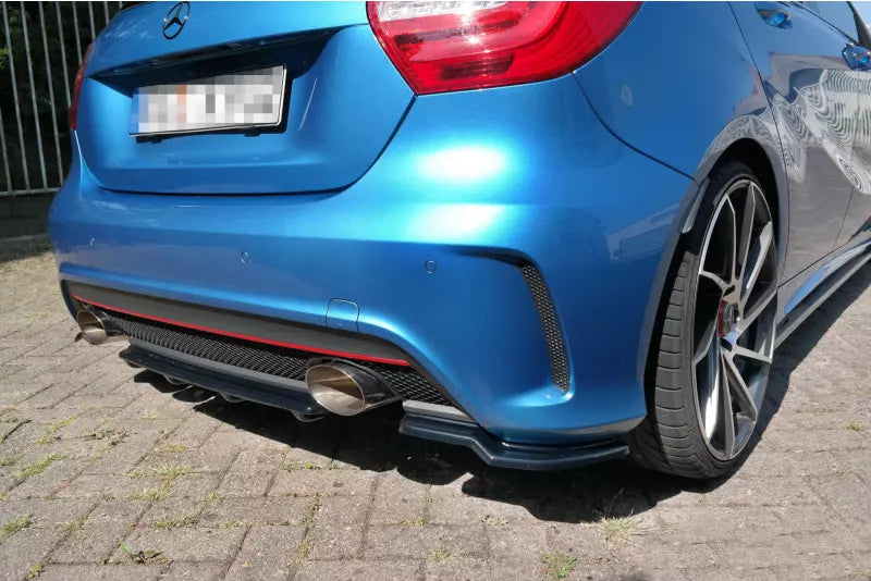 Maxton Design Diffusor Flaps für Mercedes W176 AMG-Line Hochglanz schwarz – Ansicht 3