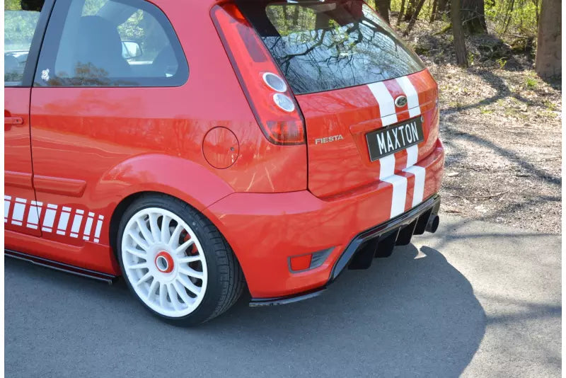 Maxton Design Heckdiffusor für Ford Fiesta ST Mk6 Hochglanz schwarz – Ansicht 2