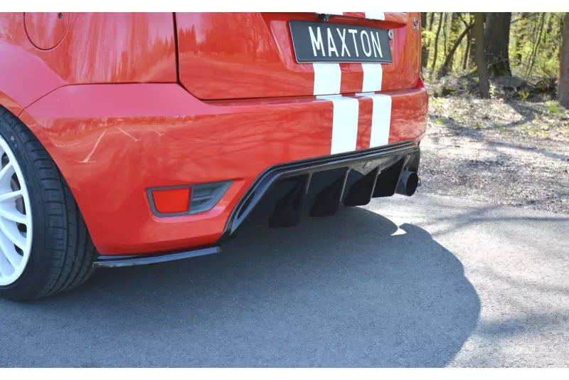 Maxton Design Heckdiffusor für Ford Fiesta ST Mk6 Hochglanz schwarz – Ansicht 3
