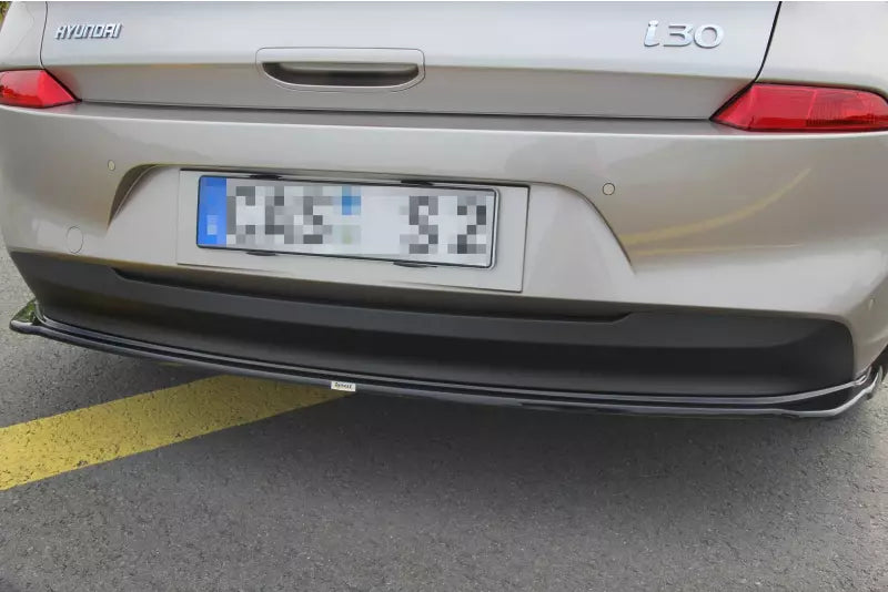 Maxton Design Heckdiffusor für Hyundai I30 Mk3 Hatchback Hochglanz schwarz – Ansicht 1