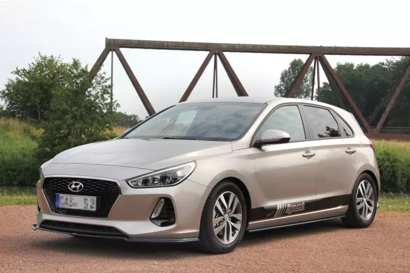 Maxton Design Frontlippe V.1 für Hyundai I30 Mk3 Hatchback Hochglanz schwarz – Ansicht 2