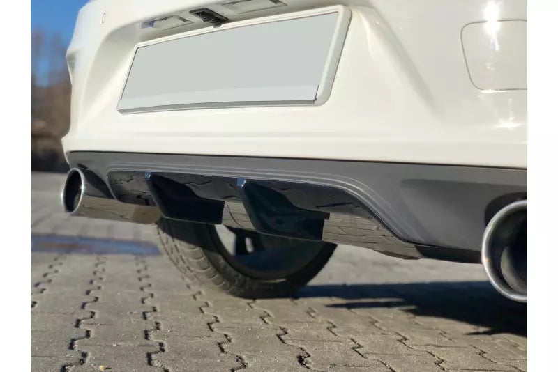 Maxton Design Heckdiffusor für Opel Astra K OPC-Line Hochglanz schwarz – Ansicht 3